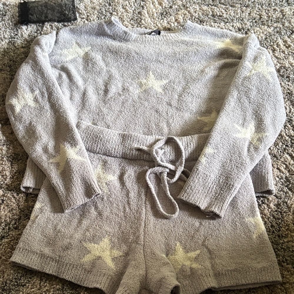 Gray Star Patterned Women's Sweater Set
